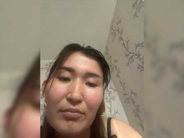 Скриншоты трансляции BrendaCharm