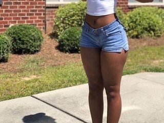 Эротический видеочат Brendah1