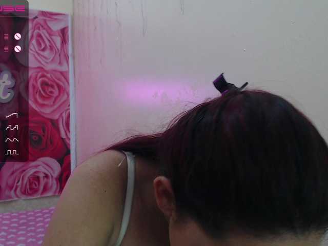 Скриншоты трансляции BrianaPeres