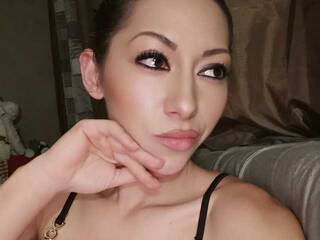 Эротический видеочат Briannaaa