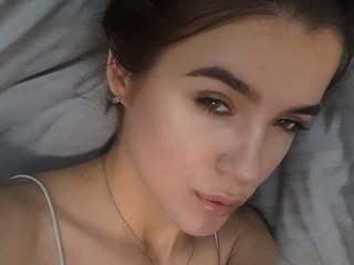 Эротический видеочат BrindaBrager