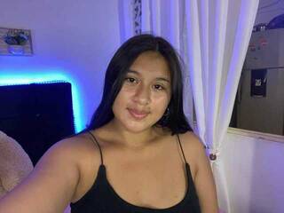 Эротический видеочат BrinkyMM