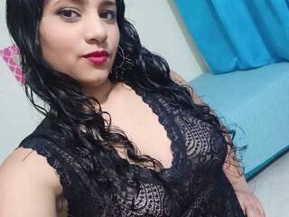 Эротический видеочат Briyithhot