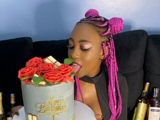 Эротический видеочат Browncandy