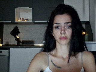 Эротический видеочат BrunetteGloriya