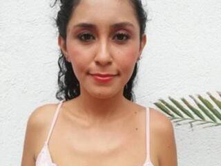 Эротический видеочат BundchenKim