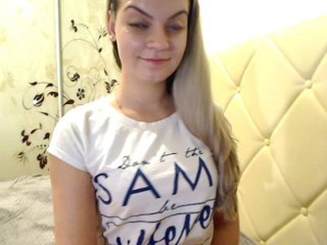 Скриншоты трансляции BunnyXXX21