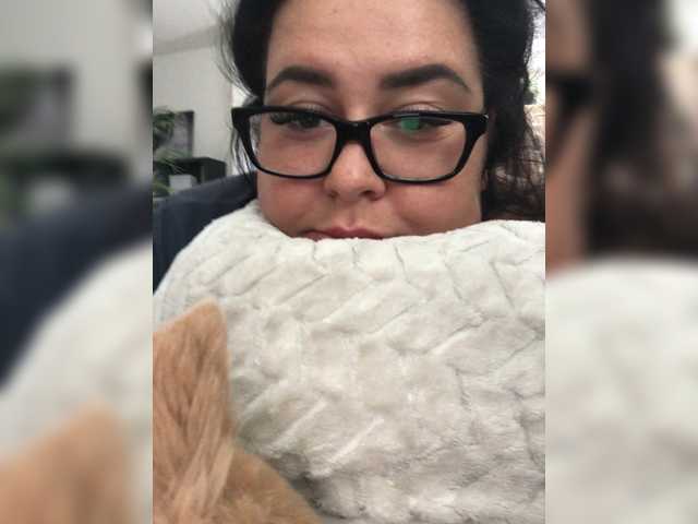 Скриншоты трансляции Boobs-Busty