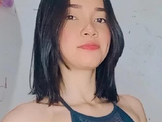 Эротический видеочат CailynRogers