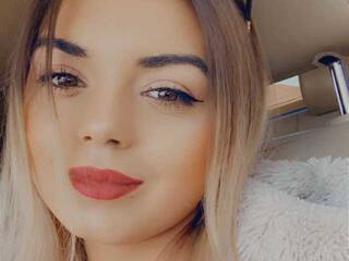 Эротический видеочат caiseycute