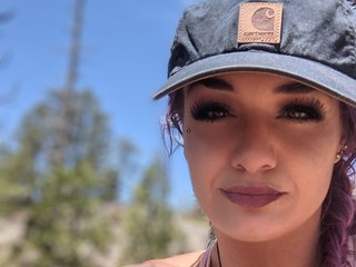 Эротический видеочат LilahLure