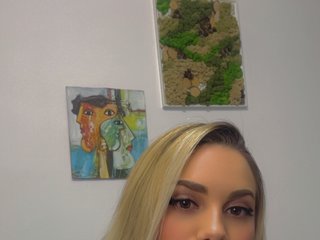 Эротический видеочат CallmeAnna