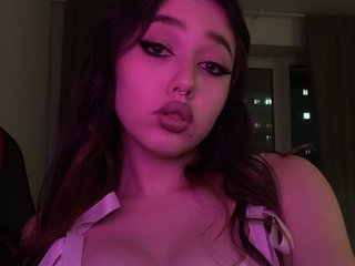 Эротический видеочат CallmeNikky