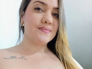 Эротический видеочат camilafox