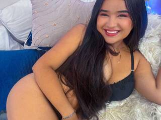 Эротический видеочат CamilaRioss