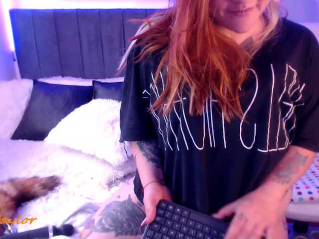 Фотографии camyttaylor SPANKATON 3 TK =1 SLAP ASS **GOAL SHOW DP 5000 ♥♥ ♥♥ LET'S PLAY ♥♥ WIN MY SNAP #bbw #bigass #bigtits #feet #deepthroat ♥♥♥♥♥ left to goal 4887