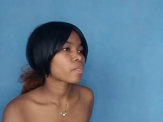 Эротический видеочат Maylis18