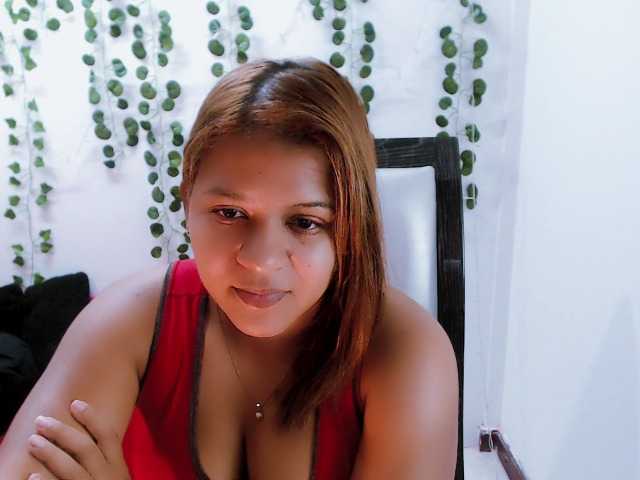 Скриншоты трансляции Morena_Linda