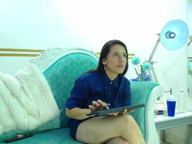 Скриншоты трансляции CandyAndRoose