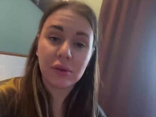 Эротический видеочат candyred