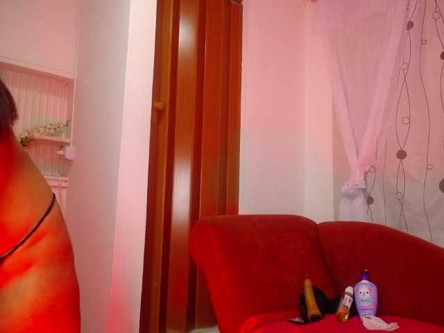 Скриншоты трансляции Candyysweett