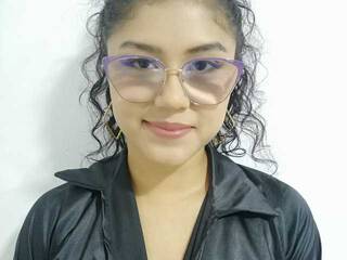 Эротический видеочат CARAMEELL