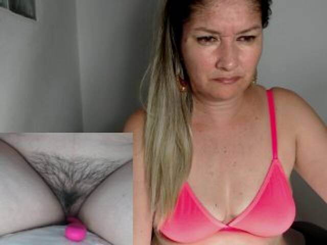 Скриншоты трансляции Caroldiamond