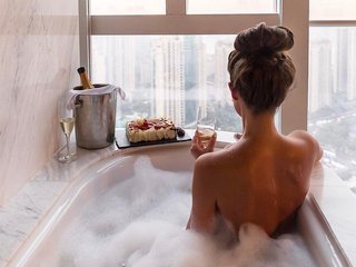 Эротический видеочат Carolina-love19