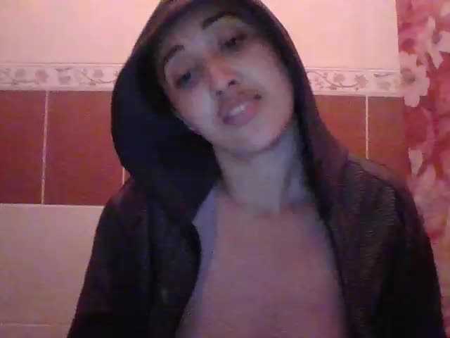 Скриншоты трансляции carolinajones