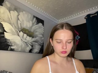 Эротический видеочат Caraline