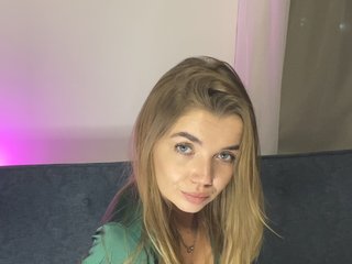 Эротический видеочат CarrieBradshaww