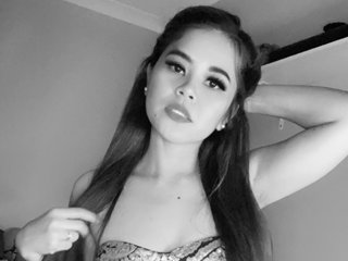 Эротический видеочат CassidyLulu1