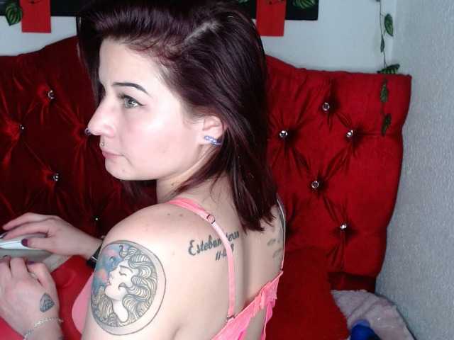 Скриншоты трансляции celestebrown2