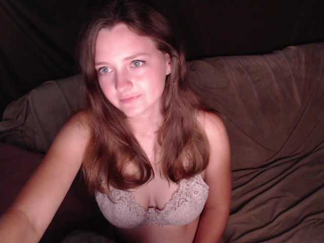 Скриншоты трансляции ChanelKitty