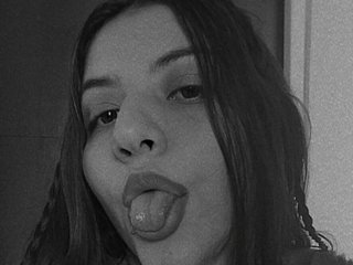 Эротический видеочат Chanell-Rouse