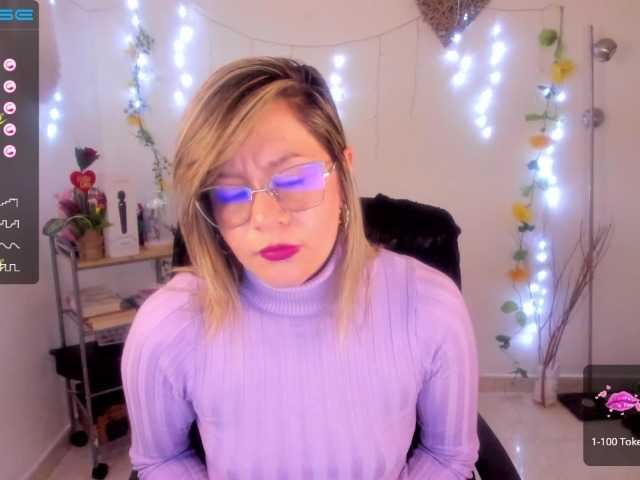 Скриншоты трансляции chanell-taylor