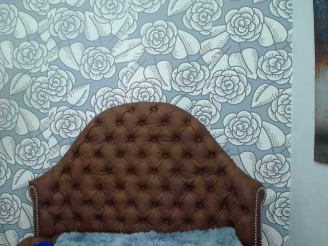 Скриншоты трансляции charlottechui