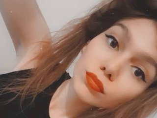 Эротический видеочат CharlotteHoney