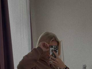 Эротический видеочат Charmulik