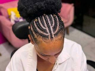 Эротический видеочат Chellah01