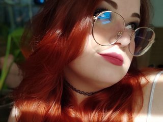 Эротический видеочат ChellWillTell