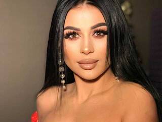 Эротический видеочат ChelseyFlores