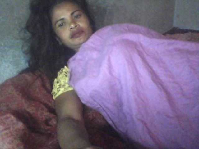 Скриншоты трансляции cheri-coco