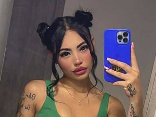 Эротический видеочат cherrymodel