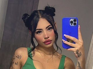Эротический видеочат cherrymodel