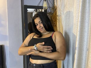 Эротический видеочат chiquihottie