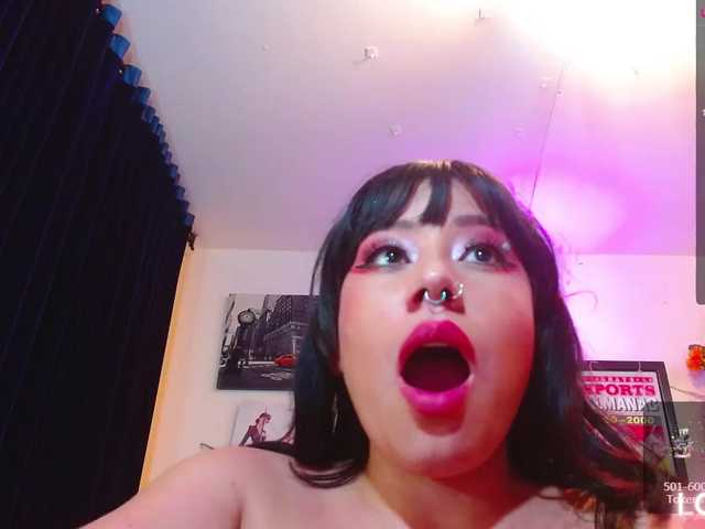 Фотографии chloe-liu HI GUYS!♥ Get me Naked 111 tks ♥ ♥at goal: fingering pussy ♥ #anal #lamer el ano #sexo oral #mamada