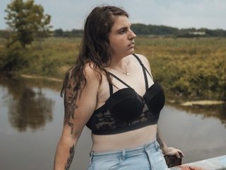 Эротический видеочат ChloeSilverado1