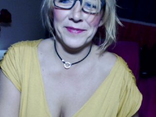 Скриншоты трансляции CiaraStrongxx