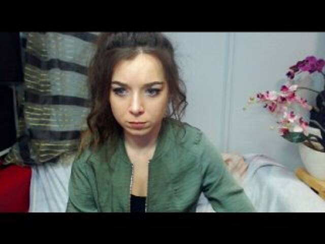 Скриншоты трансляции CindyKiss20